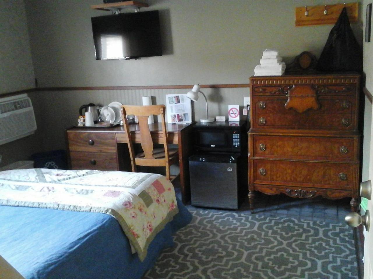 River Bend Motel Llc Spray Экстерьер фото
