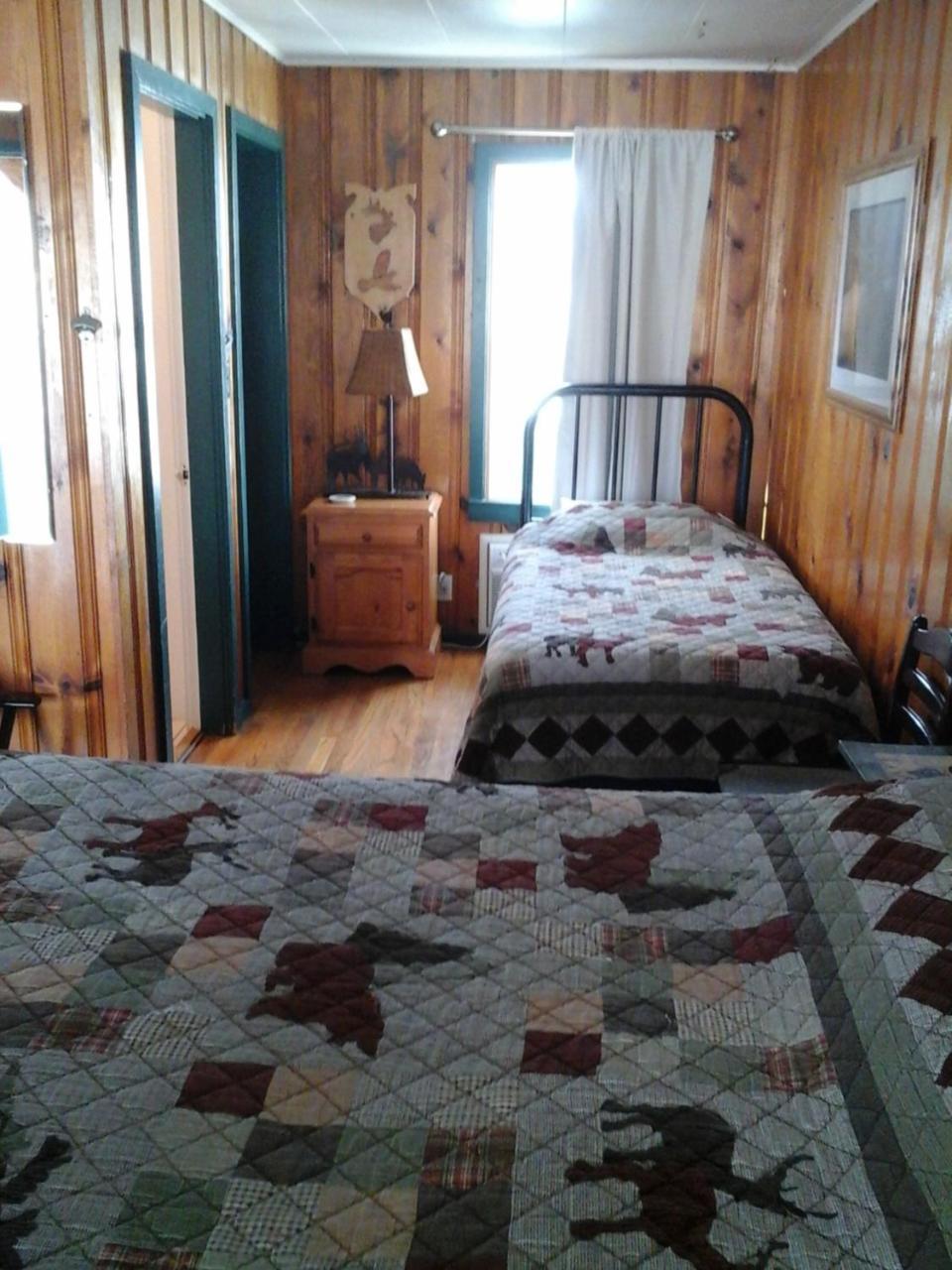 River Bend Motel Llc Spray Экстерьер фото